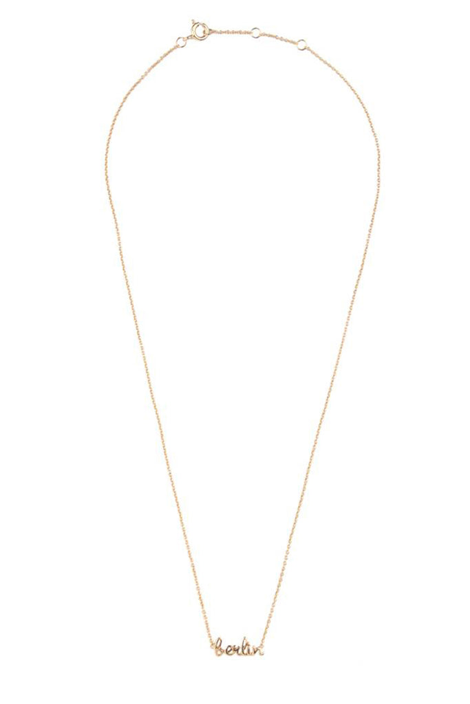 The Berlin necklace in gold colour from the brand ALL THE LUCK IN THE WORLD