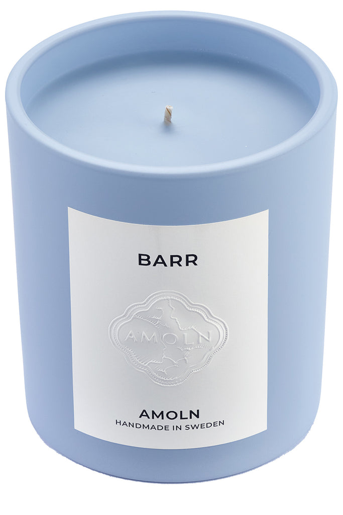 The Barr 9,5 oz / 270 g Candle from the brand AMOLN