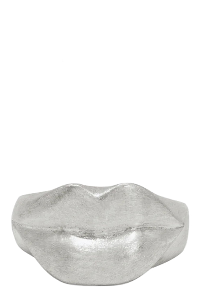 Kiss Ring