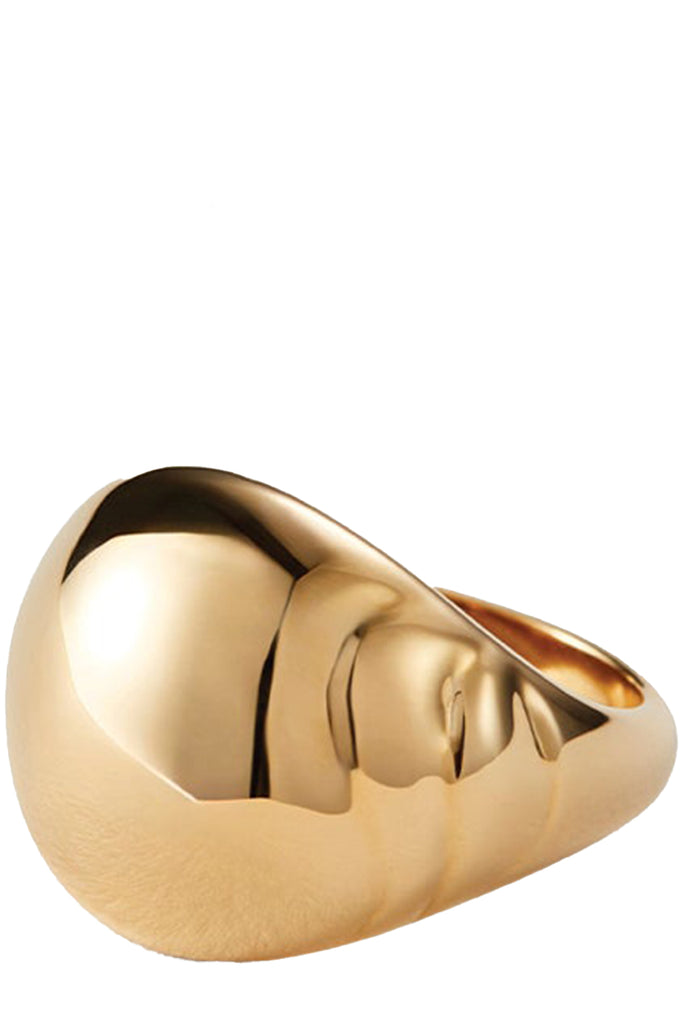 Nelle Ring