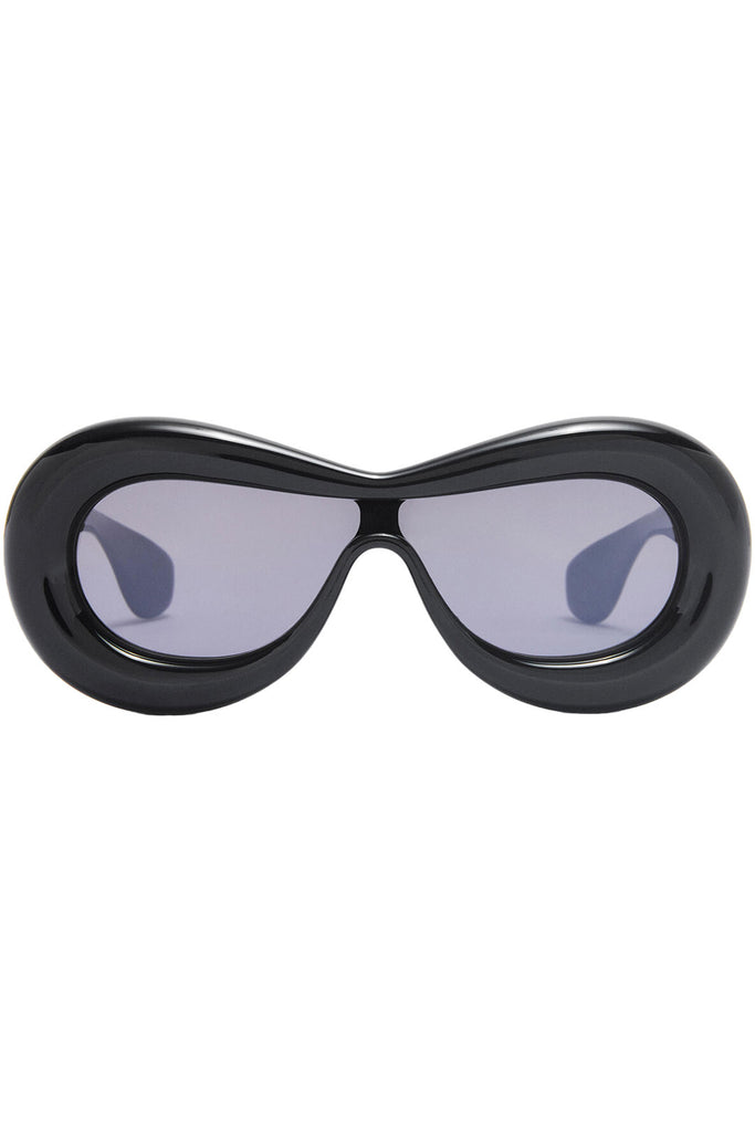 The inflated oval mask-frame sunglasses in black color with grey lenses from the brand LOEWE