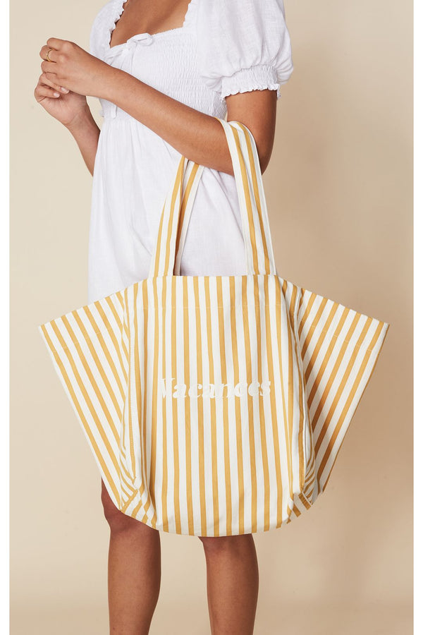 Le Vacacion Cotton Tote Bag